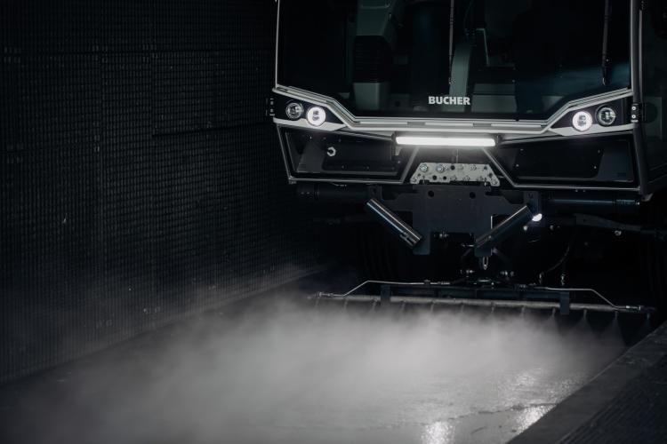 Bucher CityCat WR50e in night