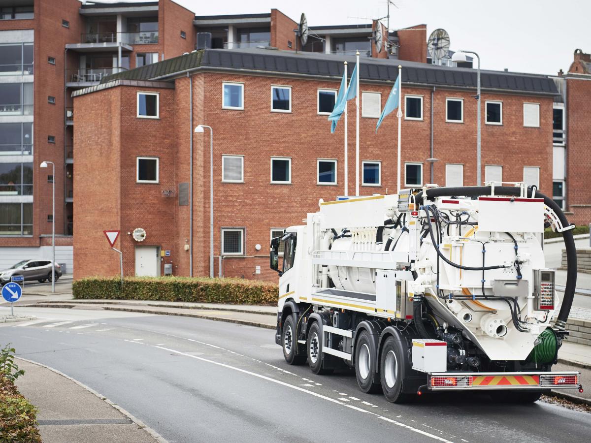 RECycler® 414 Recycler sewer cleaning unit RECycler® 414 Recycler sewer cleaning unit UK IE
