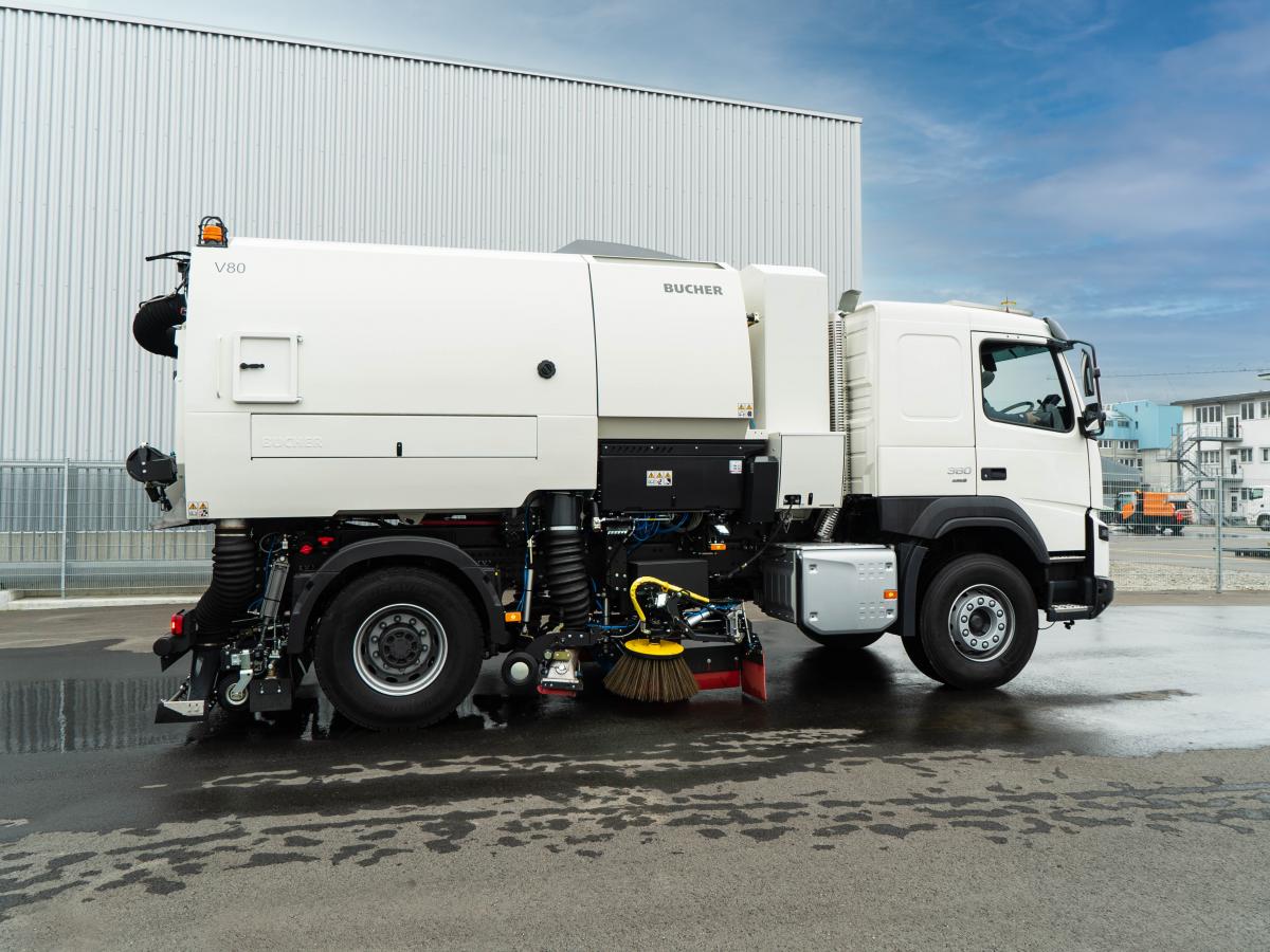 MaxPowa V65 - Truck mounted sweepers | Bucher Municipal